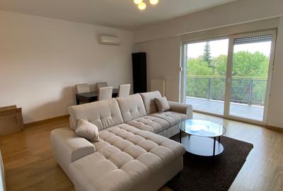 Apartament cu 2 camere semidecomandat, mobilat în Parcul Carol