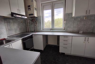 Bucurestii Noi, metrou, apartament cu 3 camere decomandate, spatios 80 mp - 4