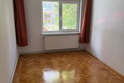 Apartament 3 camere, Judetean, 65 mp - 3