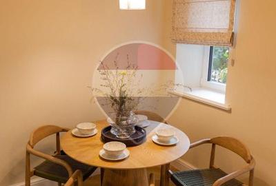 De vânzare apartament cu 3 camere, 2 băi, restaurat integral - Central - 18