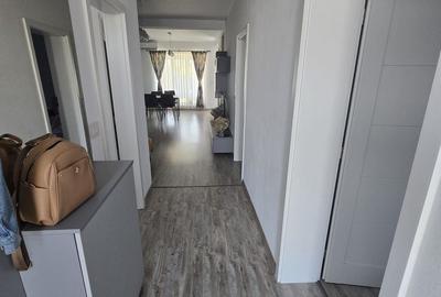 De închiriat – Duplex 1/2 în Moșnița Nouă - 600 €/lună - 14