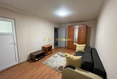Apartament cu 2 camere decomandat, mobilat în Titan