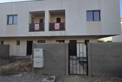 Vila P+1, vila tip insirute, vila de mijloc, Bragadiru, Str. Topaz, 31C, - 1