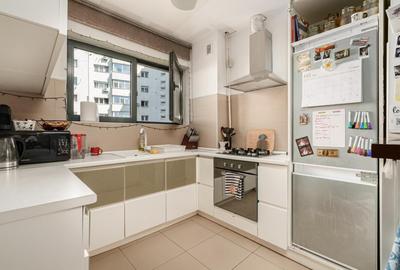 Victoriei, 3 camere, an 2009, loc de parcare inclus - 2