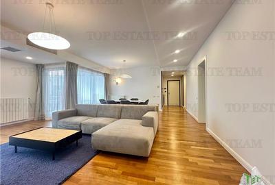 Apartament cu 3 camere decomandat în Băneasa