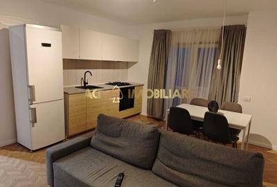 Apartament cu 3 camere decomandat, mobilat în Brâncoveanu