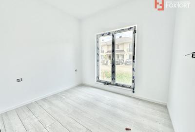 Duplex 4 camere si 2 bai - Mosnita Noua - toate utilitatile - 8