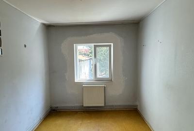Apartament 3 camere si 2 bai de vanzare, str. Tipografilor, Nord Bacau - 19