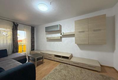 Apartament cu 3 camere în Lipovei