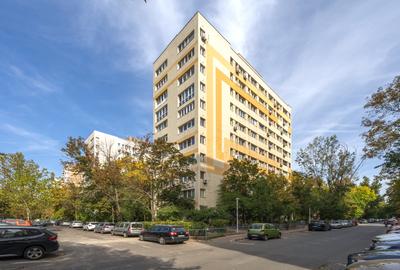 Apartament 3 camere - Titan Metrou (100 m), luminos, bloc reabilitat / 0% - 14