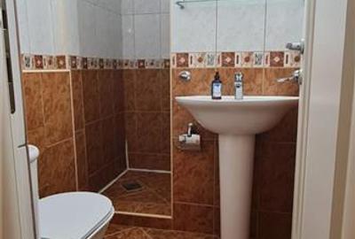 Apartament 2 camere et.1 pe B-dul Revolutiei, zona Banca ING Podgoria - 15