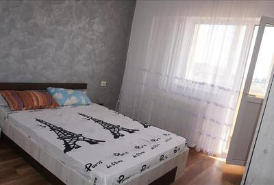 Apartament decomandat cu 3 camere la Ciuperca - 10