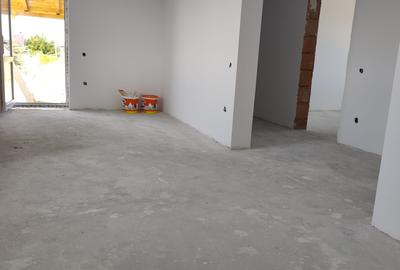 FARA COMISIOANE casa 4 camere 2 bai P+pod terasa la cheie in Crevedia - 7
