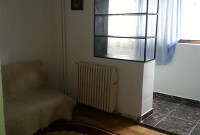 Apartament cu 4 camere în Ultracentral