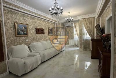 Apartament cu 4 camere semidecomandat, mobilat în Mamaia-Sat