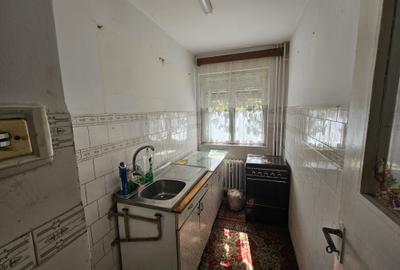 Ap 3 cam, semidec, parter, confort 2, boxă, Bd. Cetății, aproape de Iulius Mall - 15