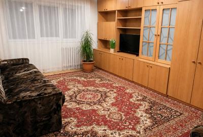 Apartament cu 2 camere decomandat în Km 4-5