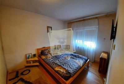 Apartament cu 4 camere 2 bai balcon si pivnita de vanzare pe Mihai Viteazu din S - 4