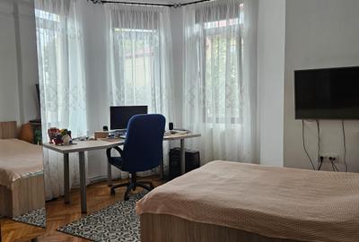 Parter 5 camere  in vila interbelica/curte/rezidential/comercial/renovat - 6