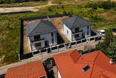Casă individuală cu 5 camere în Corbeanca