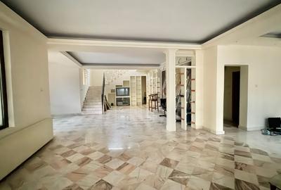 Vilă impresionantă 10 camere si teren 2.500 mp zona Pipera - 4