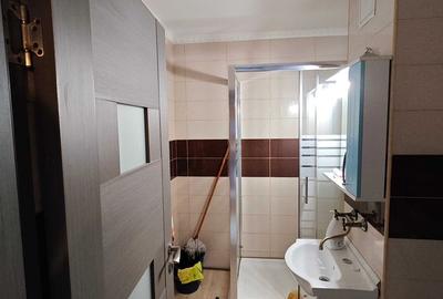 2 camere decomandat Zona OMV  Marasti - 4