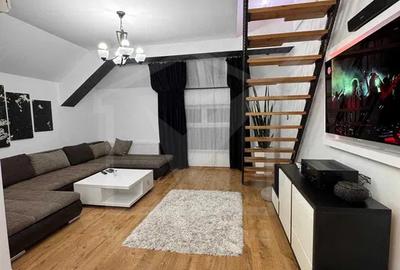 Apartament cu 3 camere decomandat, mobilat în Central