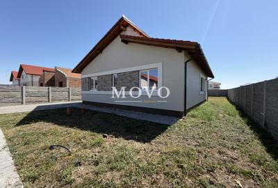 Casă individuală cu 4 camere în Moșnița Nouă