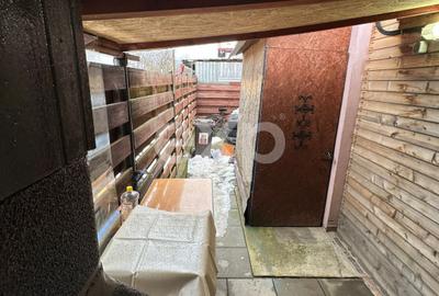 Teren 445 cu fundatie de casa mare + o Casuta locuibila moderna de 2 camere - 18