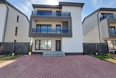 Casă individuală cu 5 camere în Exterior Vest