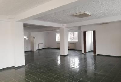 Piata Bobocica parter, et 1 impreuna sau separat activitati diverse - 2