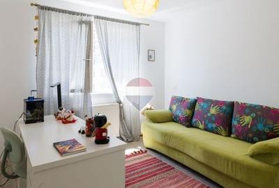 Apartament 3 camere | 75 mp | 2 băi | parcare + boxă | Tractorul - 16