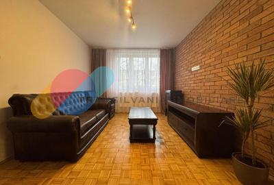 Apartament cu 2 camere semidecomandat, mobilat în Horea