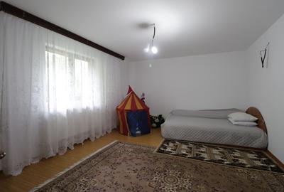 Casă de vânzare în Comarnic | Vilă 261 mp, teren 1.225 mp, priveliște panoramică - 3
