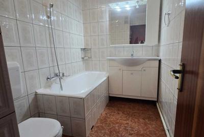 4 camere,modern, centrala, intre metrou Lujerului si Gorjului, strada Dezrobirii - 9