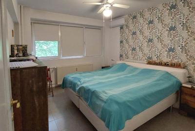 Apartament cu 3 camere semidecomandat, mobilat în Iancului