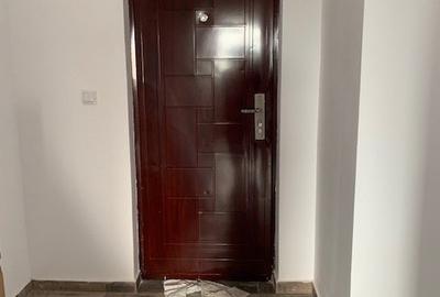 Apartament 2 camere Miroslava, 100 ml de statia de autobuz, str C-tin Langa 40 - 25