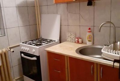 Garsoniera Drumul Taberei metrou Favorit - 8
