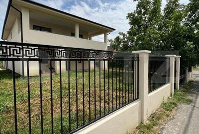 Casă individuală cu 5 camere în Carpați 2