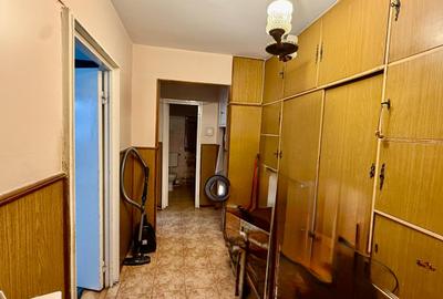Apartament cu 3 camere decomandat in Tatarasi - 9