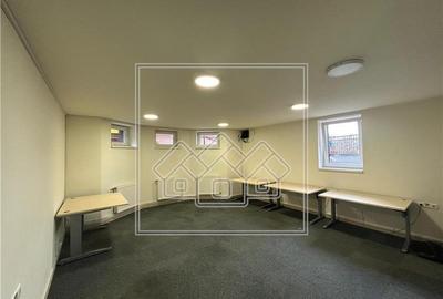 Spatiu birouri de inchiriat - 9 camere - teren 470 mp - 9