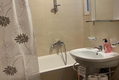 2 CAMERE - DECOMANDAT - zona EROII REVOLUTIEI - 10