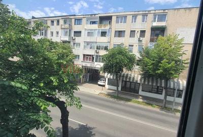 Apartament cu 3 camere decomandat în Ultracentral