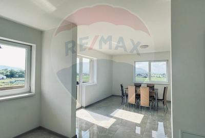 Apartament nou 3 camere complet mobilat - 10