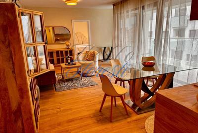 Apartament cu 3 camere semidecomandat, mobilat în Borhanci