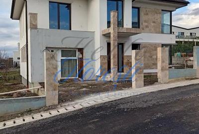 Casă individuală cu 4 camere în Chinteni