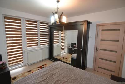 Inchiriere apartament 2 camere  etaj intermediar Tractorul- Goga - 13