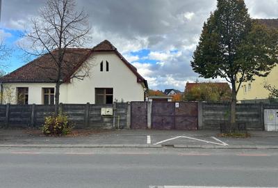 Casa 2 camere singur in curte - teren 900 mp - Sibiu - str. Nicolae Iorga - 1