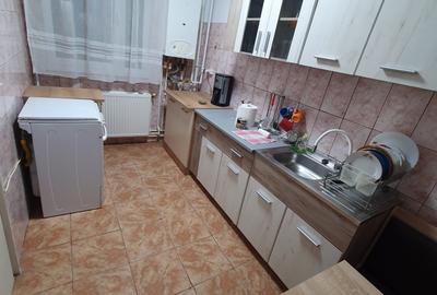Apartament 3 camere, decomandat, centrala termica - 13