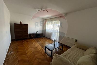 DE INCHIRIAT: Apartament cu 2 camere zona Hotel Europa - 6